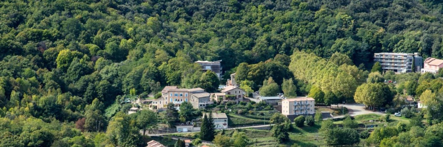 tourisme neyrac les bains