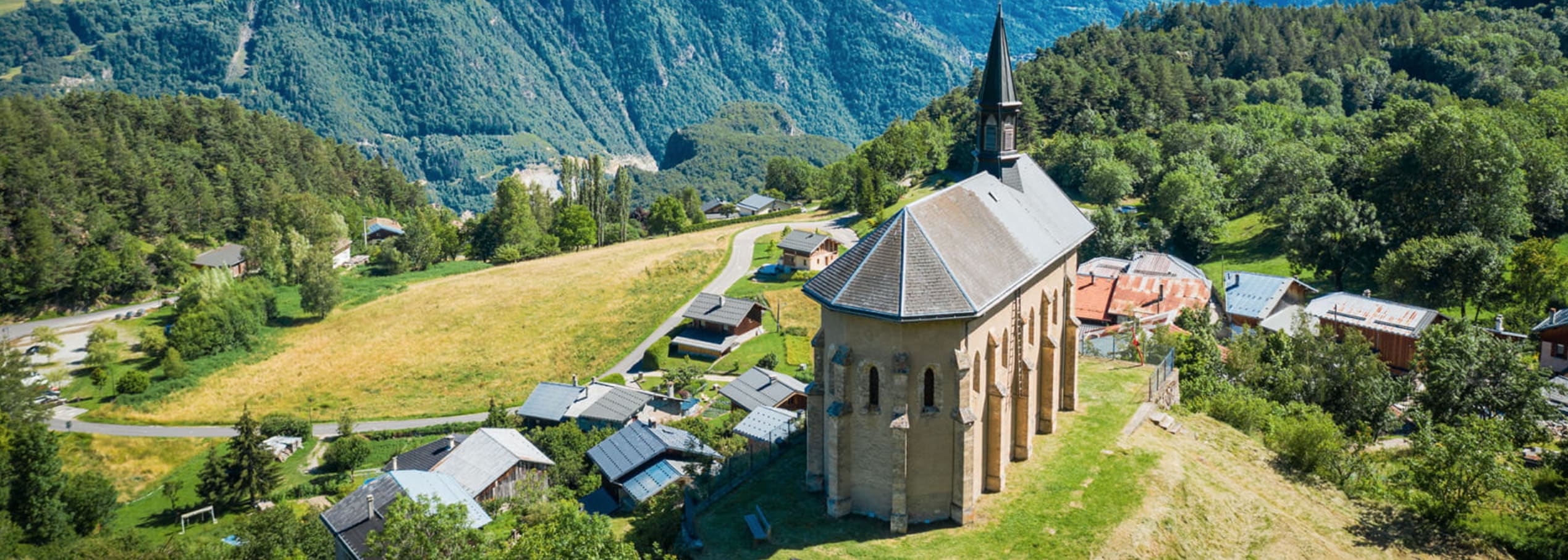 Tourisme brides-les-bains village hautecour