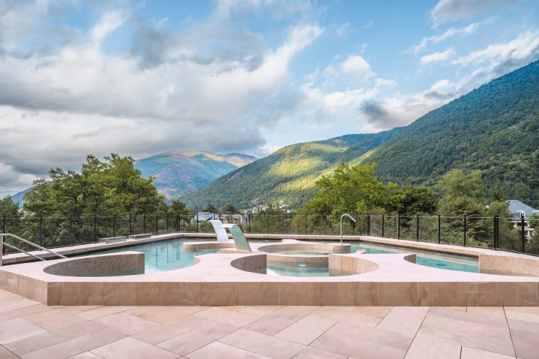 exterieur spa luchon