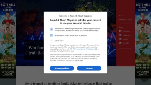 Family Stourhead Christmas Light Trail Ticket