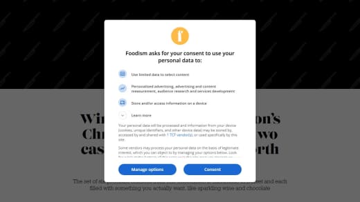 Christmas Crackers and English Wine Set