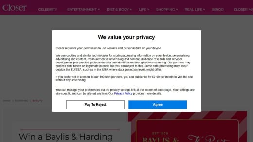 Baylis & Harding Christmas Gift Bundle