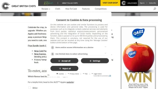 Ninja Juicing Prep Bundle and Jazz Apples Hamper