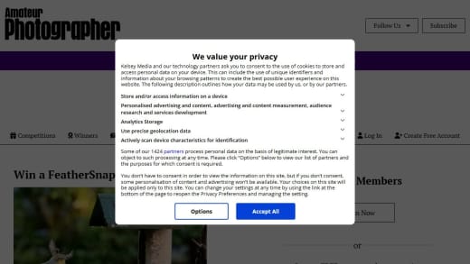 Feathersnap Scout Smart Bird Feeder and Subscription Plan