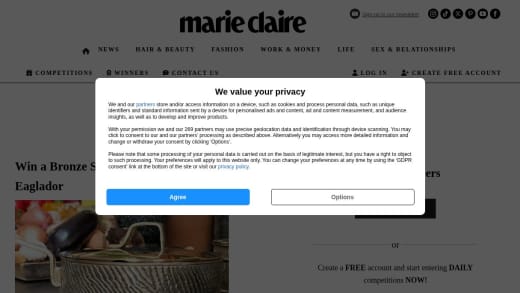 Bronze Sauté Pan and Wine Glasses Set