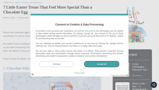 Playin CHOC Rabbit Gift Set and Two Endangered Animals Cubes