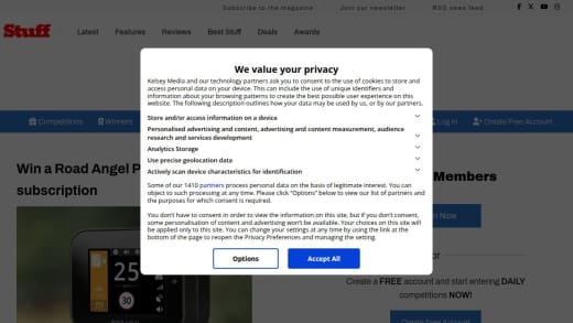 Road Angel Pure Sync With Free Subscription