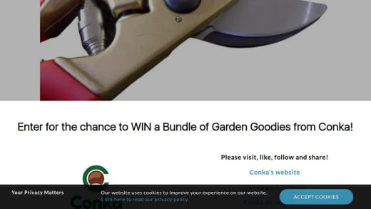 Garden Tools And Goodies Bundle