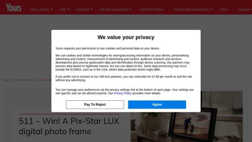 Pix-Star Lux Digital Photo Frame