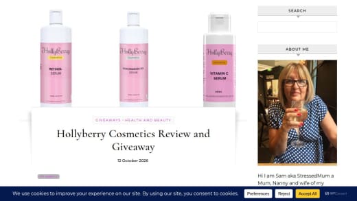 Hollyberry Cosmetics Products