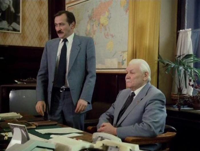 За кадром «Забытой мелодии для флейты»: Почему близкие Леонида Филатова  считали, что этой ролью он накликал беду