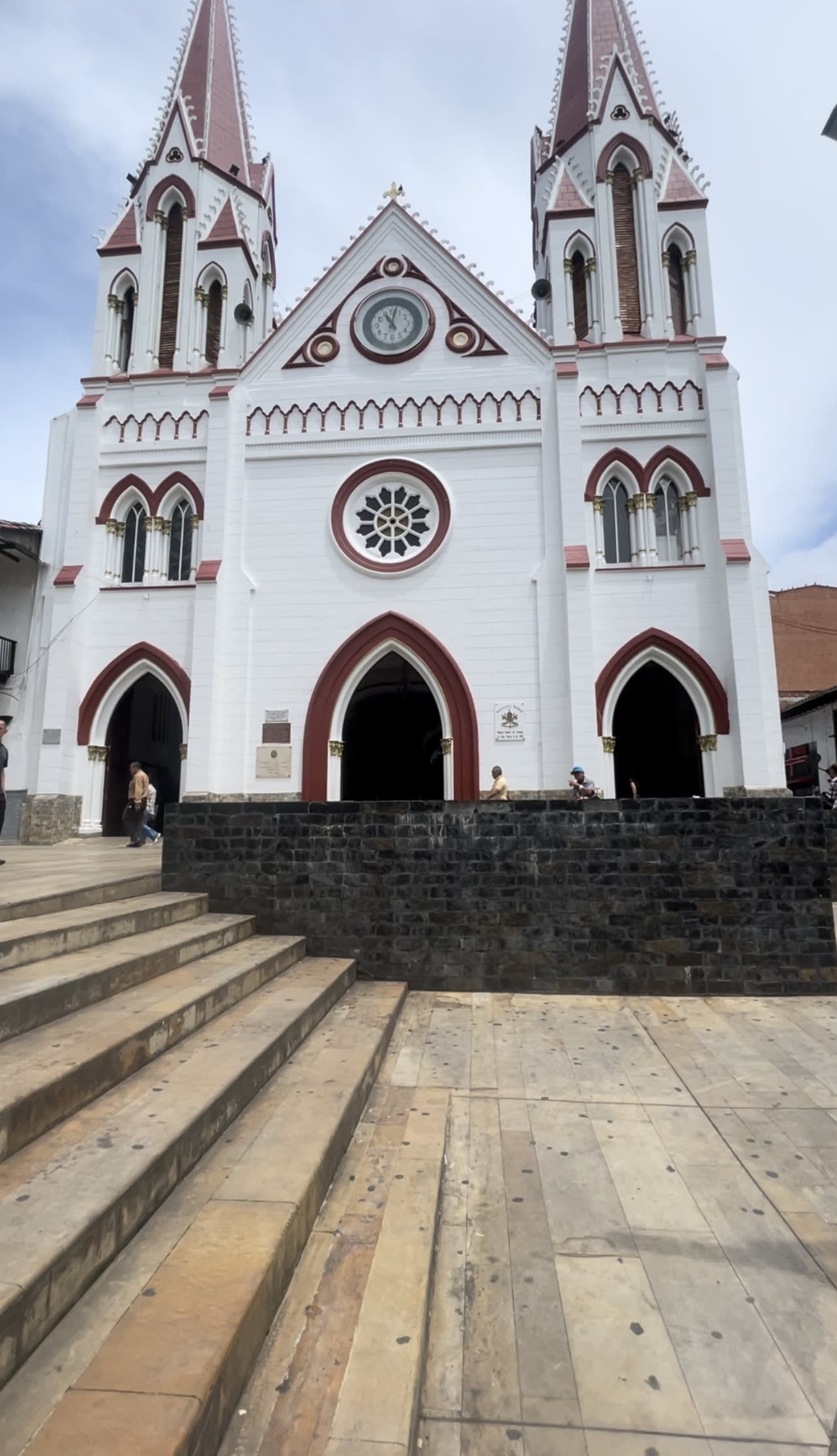 8 Best Day Trips from Medellín (And How to Choose One)