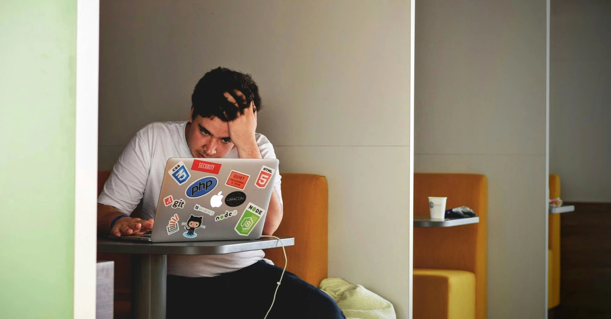 Sự nguy hiểm của việc biết một chút