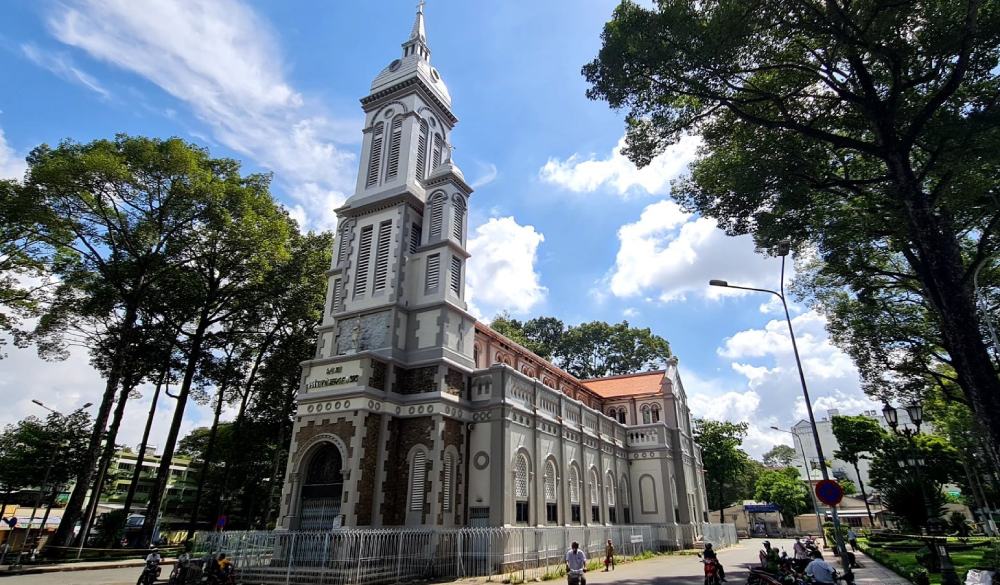 Nhà thờ Thánh Jeanne d’Arc