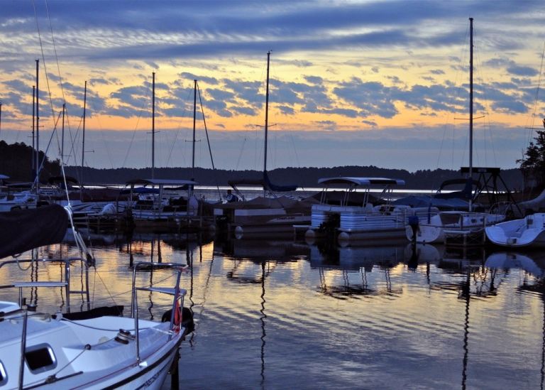 Steele Creek Marina & Campground