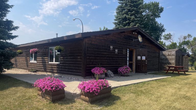 Redvers Tourism Log Cabin Campground