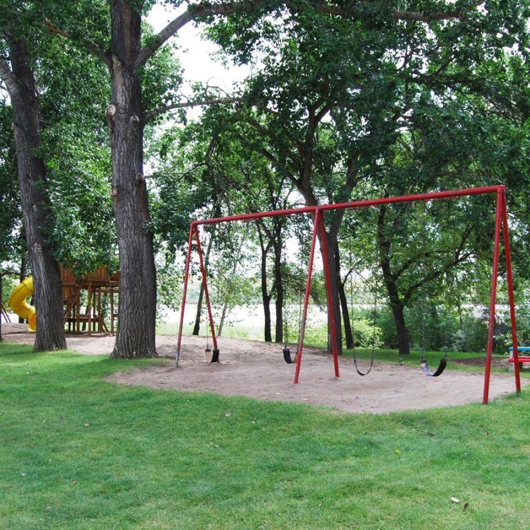 Eston Riverside Regional Campground photo 4