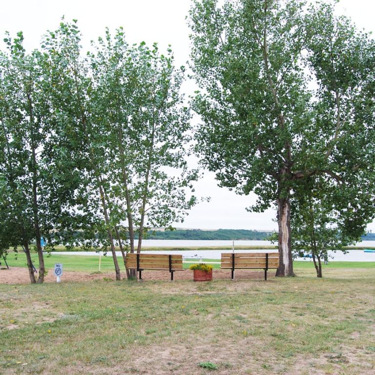 Macklin Lake Regional Park