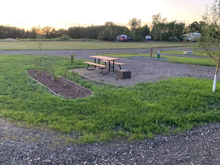 Netley Creek Golf Course & RV Park photo 2