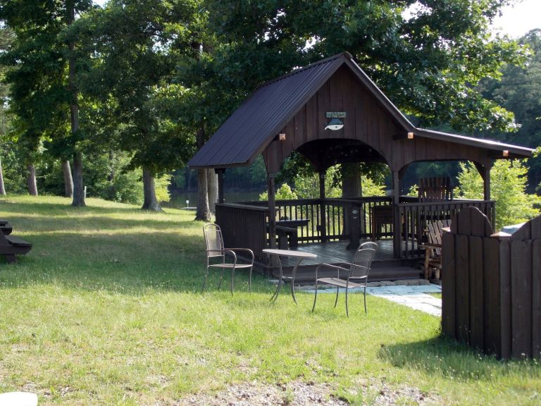 Steele Creek Marina & Campground photo 3