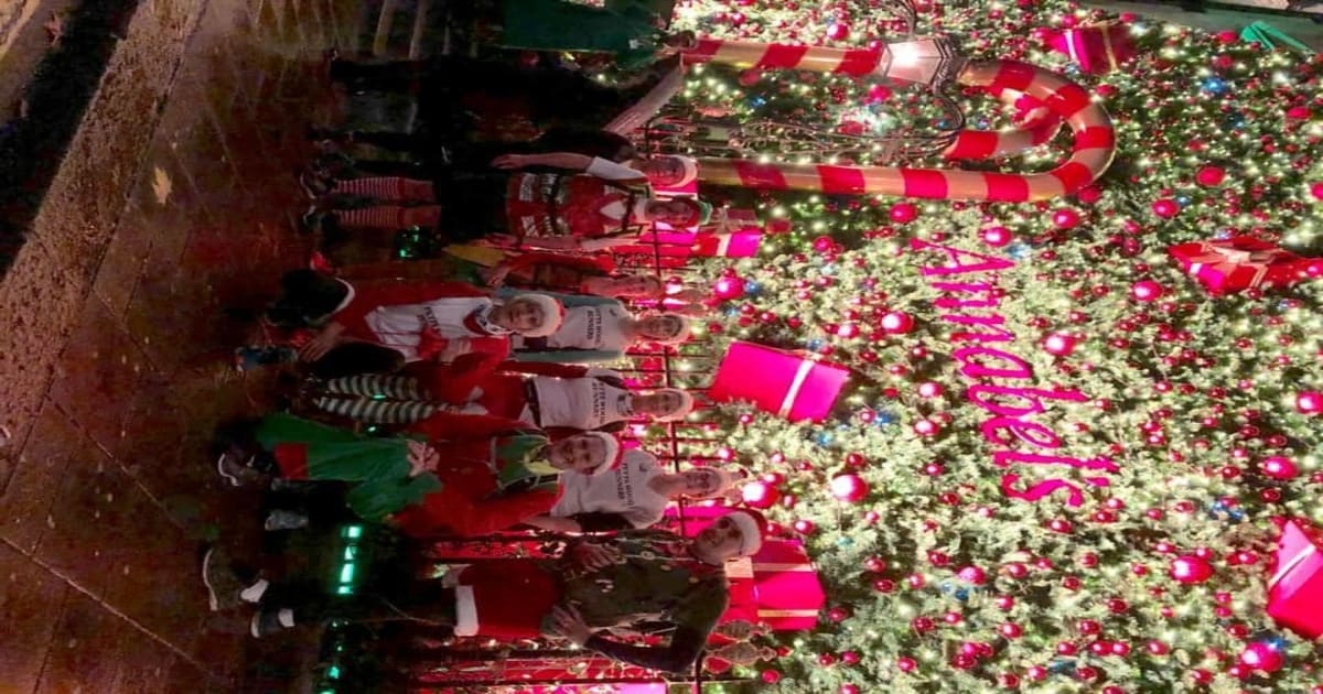 Christmas Lights Running Tour 2020 Running in London — Let’s Do This