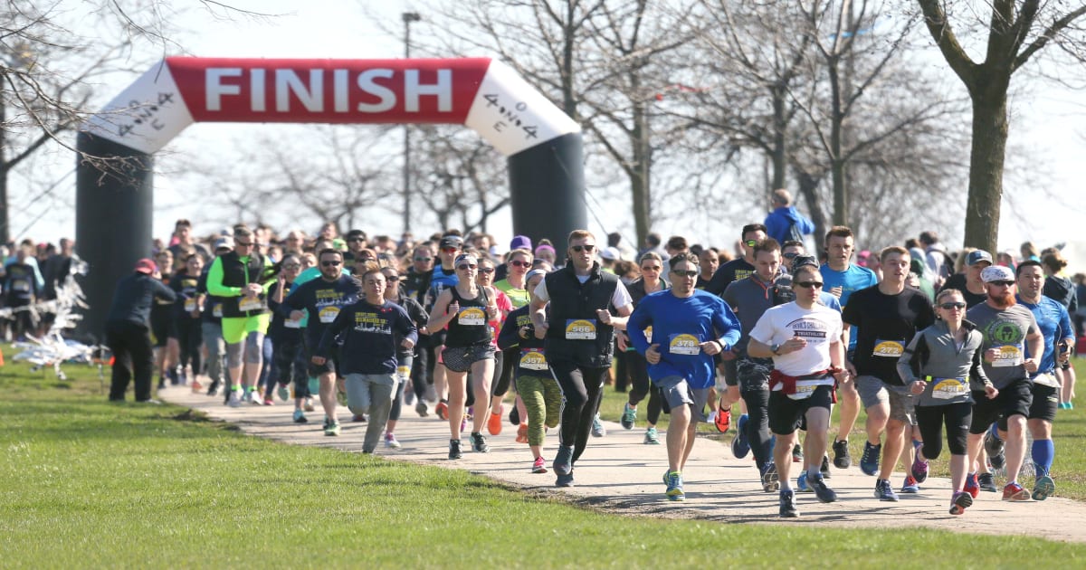 Sweet Home Milwaukee 5K 2020 Running in Veterans Park, 1010 N Lincoln