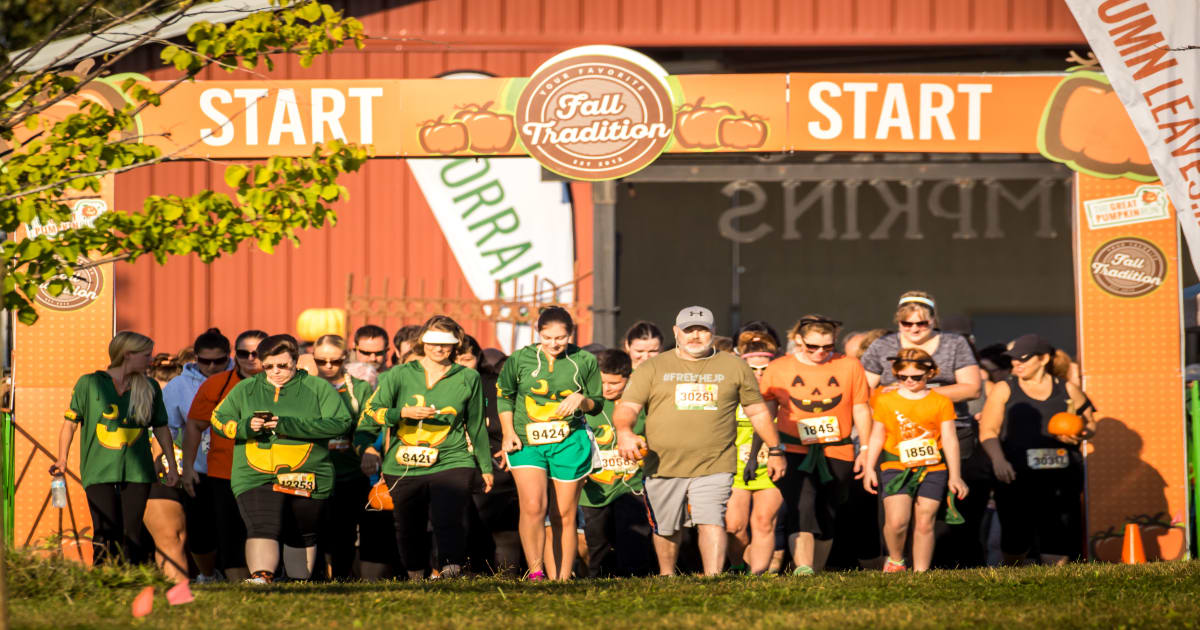 The Great Pumpkin Run Pittsburgh 2019 Running in Monongahela — Let’s