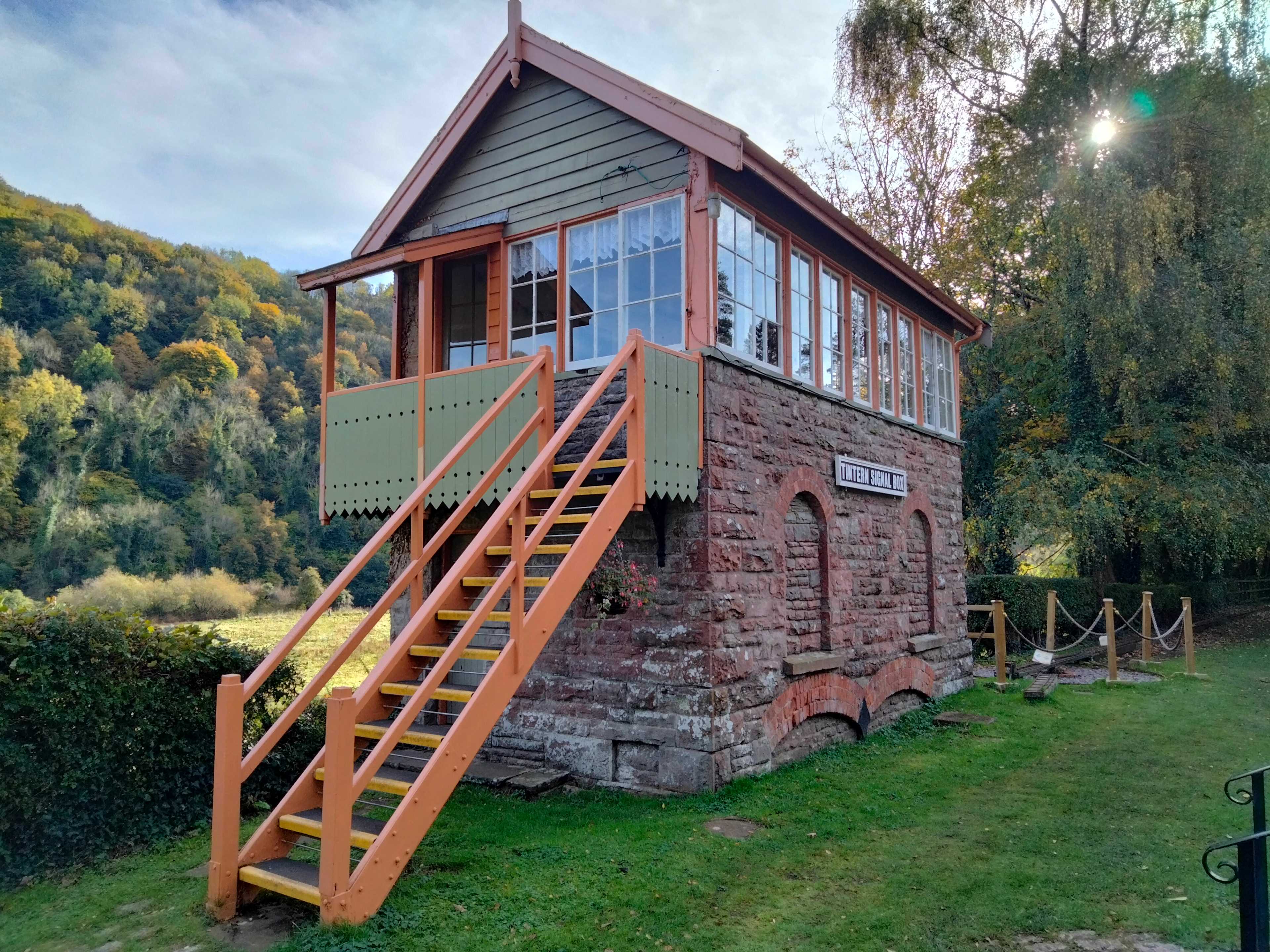 Secondary header image