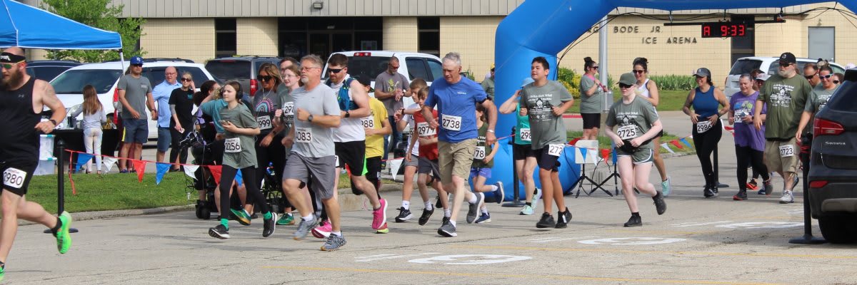 15th Annual 5K Run, Walk & Roll with the Huskies