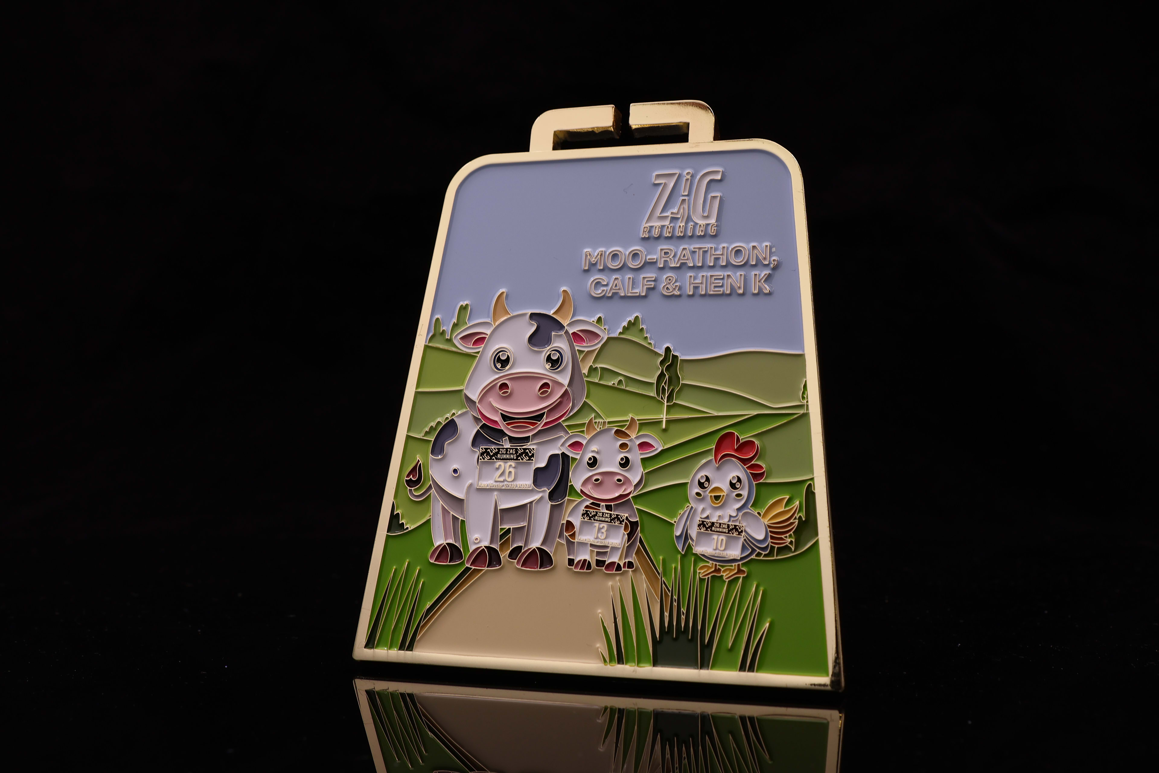 Moo-rathon, Calf and Hen K 