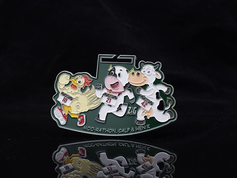 Moo-rathon, Calf and Hen K 