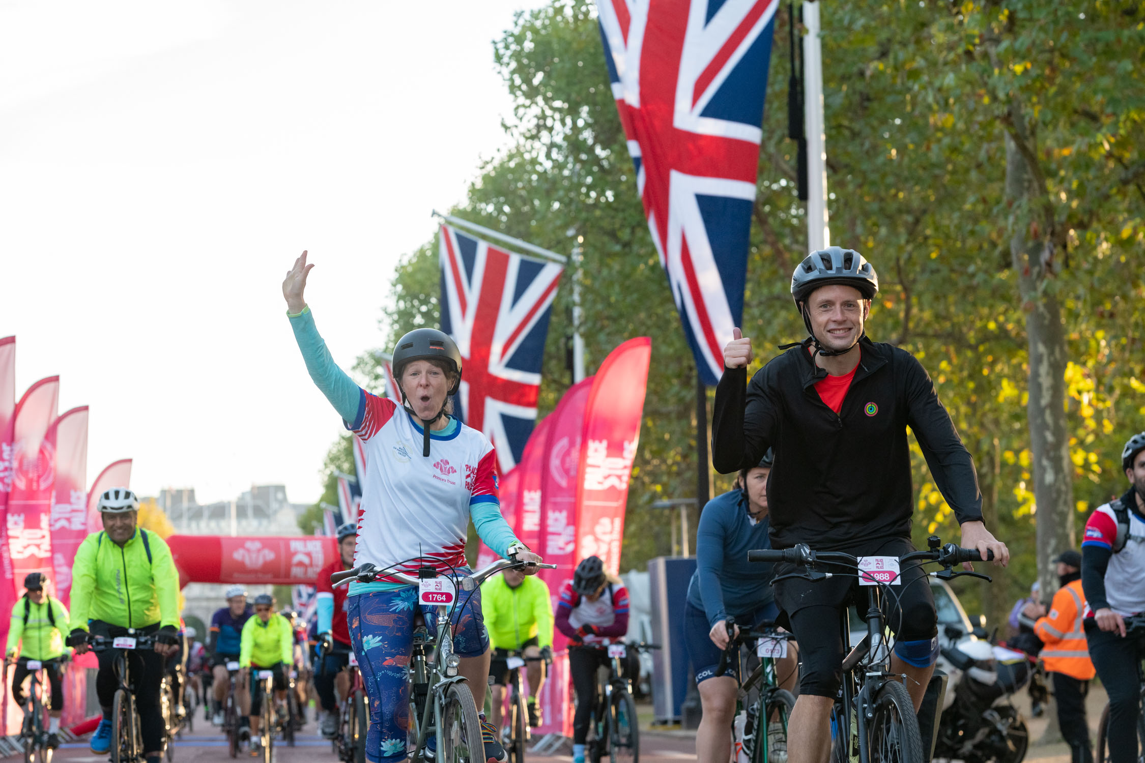 Palace to palace cheap bike ride 2019