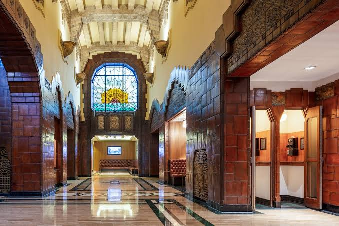 Marine Building