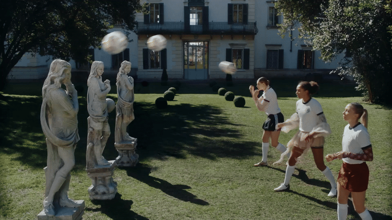 Google — Fußball einer neuen Generation