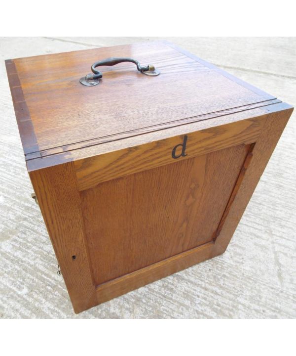 Ash Document Box