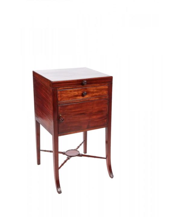 Unusual Georgian Mahogany Washstand