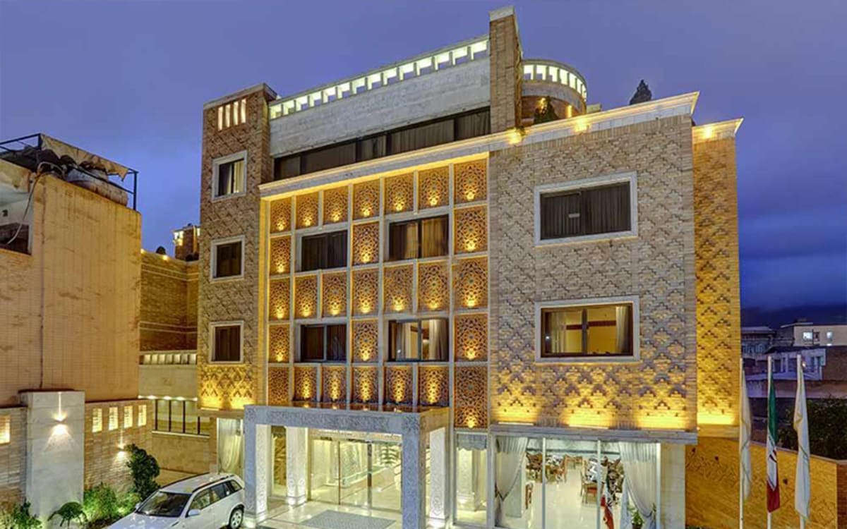 Zandiyeh Hotel