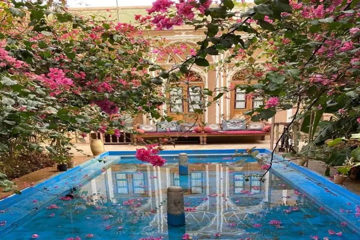 Kohan Hostel