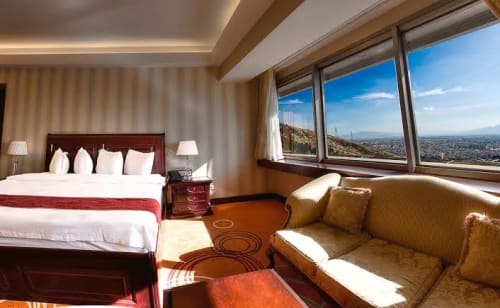 Shiraz Grand Hotel