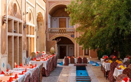 Moshir-ol-Mamalek Hotel