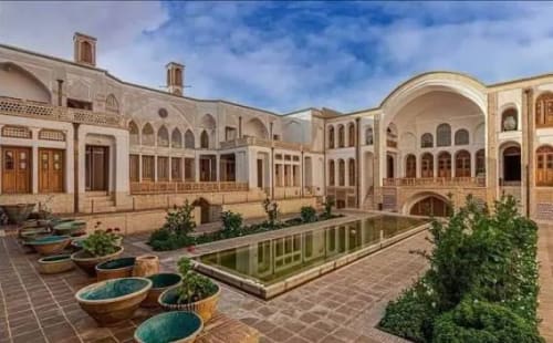 Manouchehri House