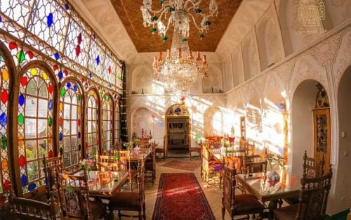 Ghasr Monshi Hotel