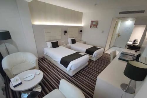 Howeyzeh Hotel Tehran