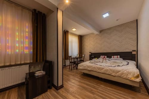 Jolfa Hotel