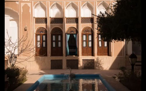 Laleh Bistoon Hotel Yazd