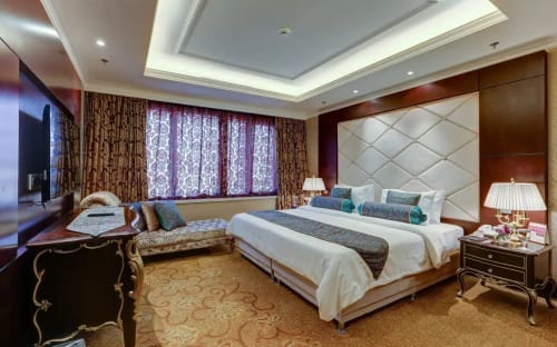 Parsian Azadi Hotel