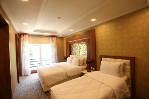 Lahijan Respina Hotel