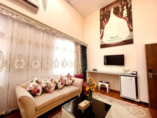 Parsian Qazvin Hotel