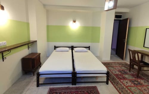 Iran Cozy Hostel