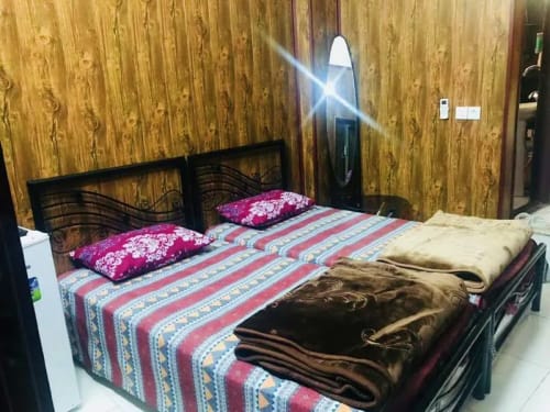 Seven Hostel